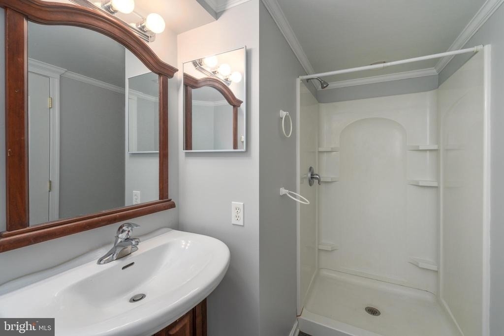 906 Rosedale Avenue - Photo 22