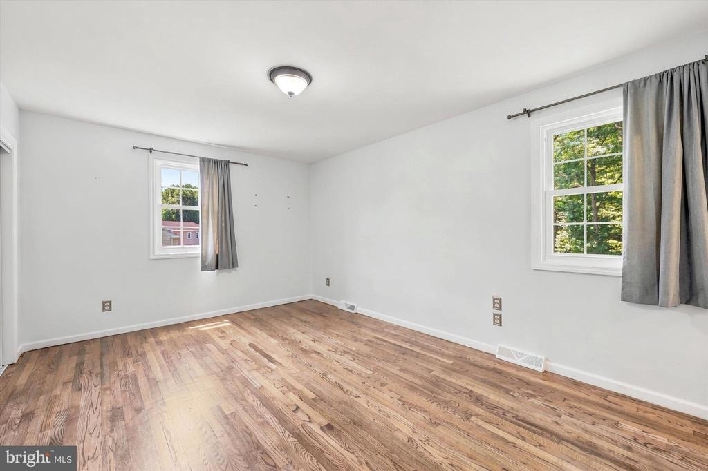 6 Janice Drive - Photo 13