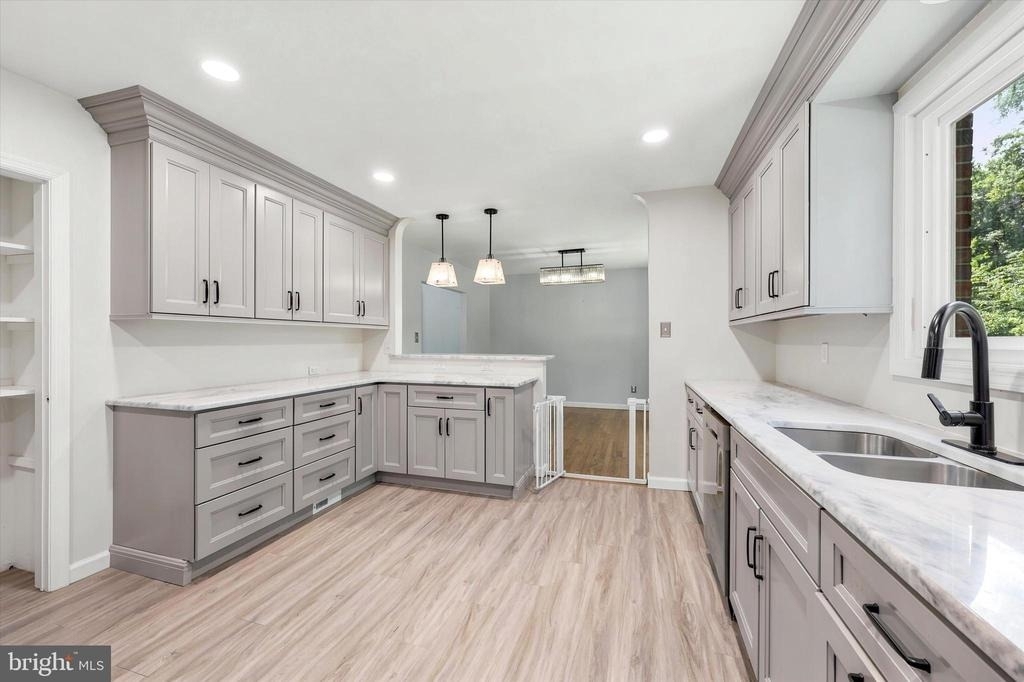 6 Janice Drive - Photo 6