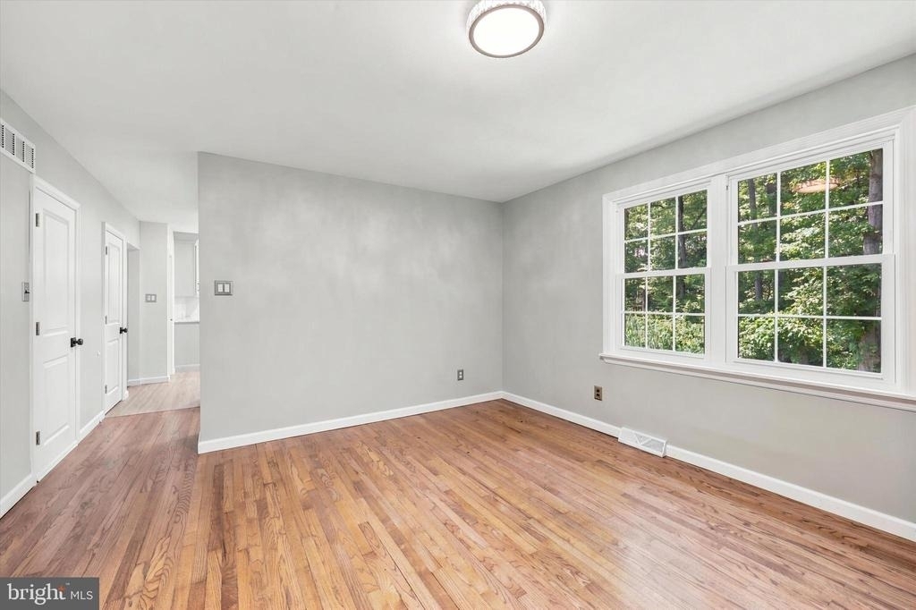 6 Janice Drive - Photo 10