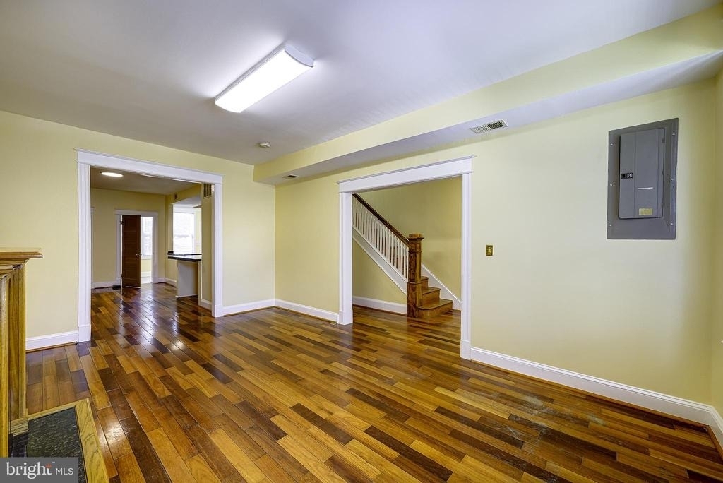5518 13th Street Nw - Photo 7