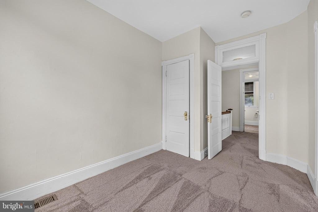 1252 E Street Ne - Photo 19