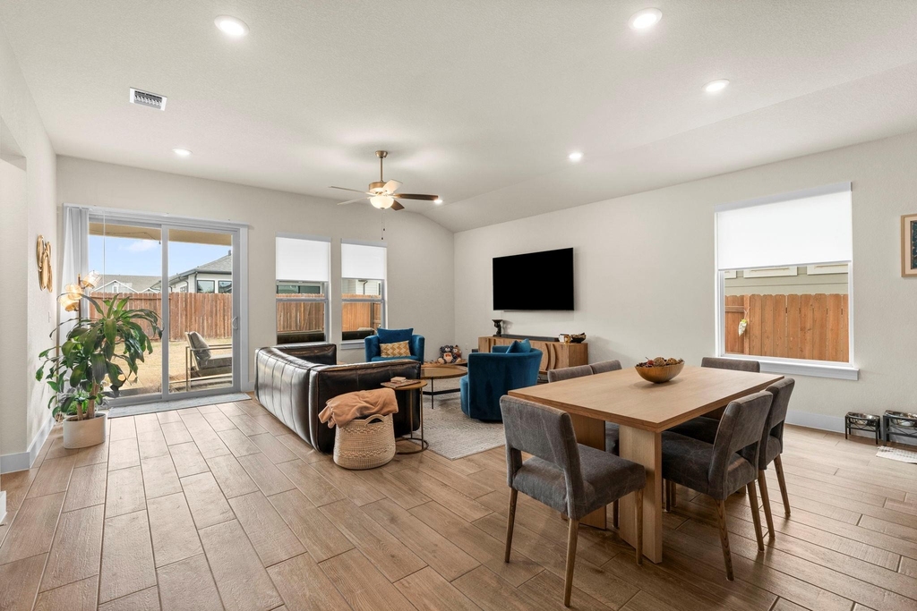 8312 Skytex St - Photo 22