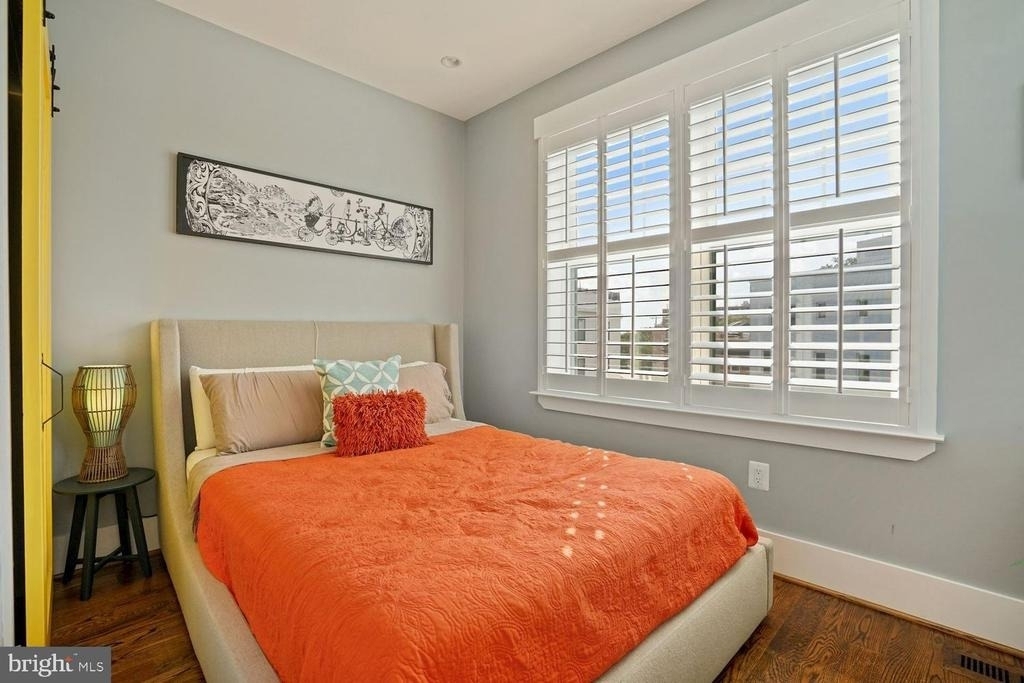 509 Franklin Street Ne - Photo 16