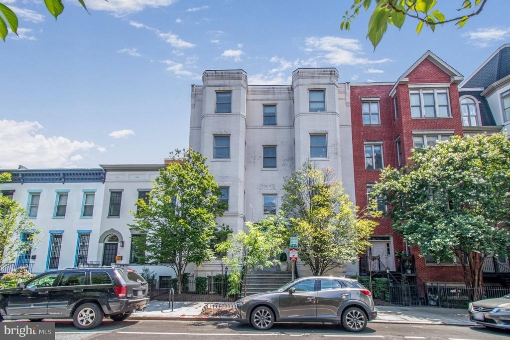 1229 12th Street Nw - Photo 4