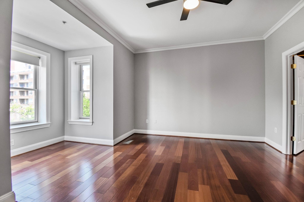 1229 12th Street Nw - Photo 10