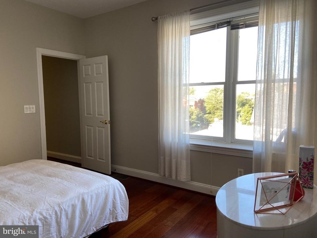 1229 12th Street Nw - Photo 27