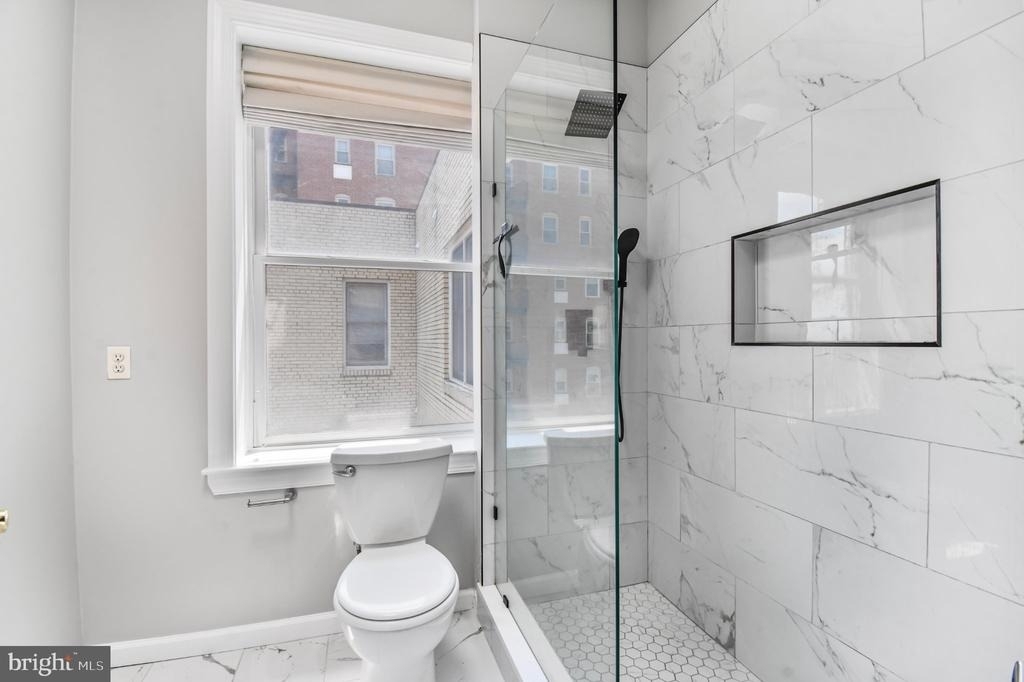 1229 12th Street Nw - Photo 13