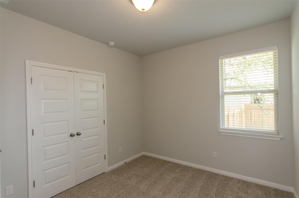 905 Olive Creek Dr - Photo 20