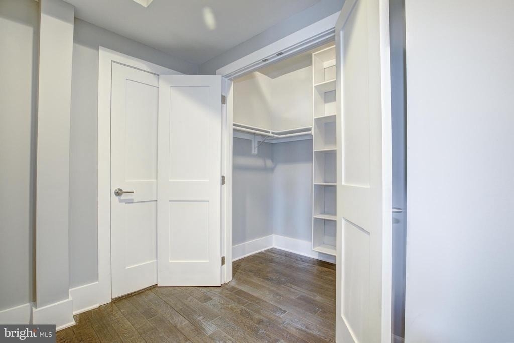 1827 Benning Road Ne - Photo 3
