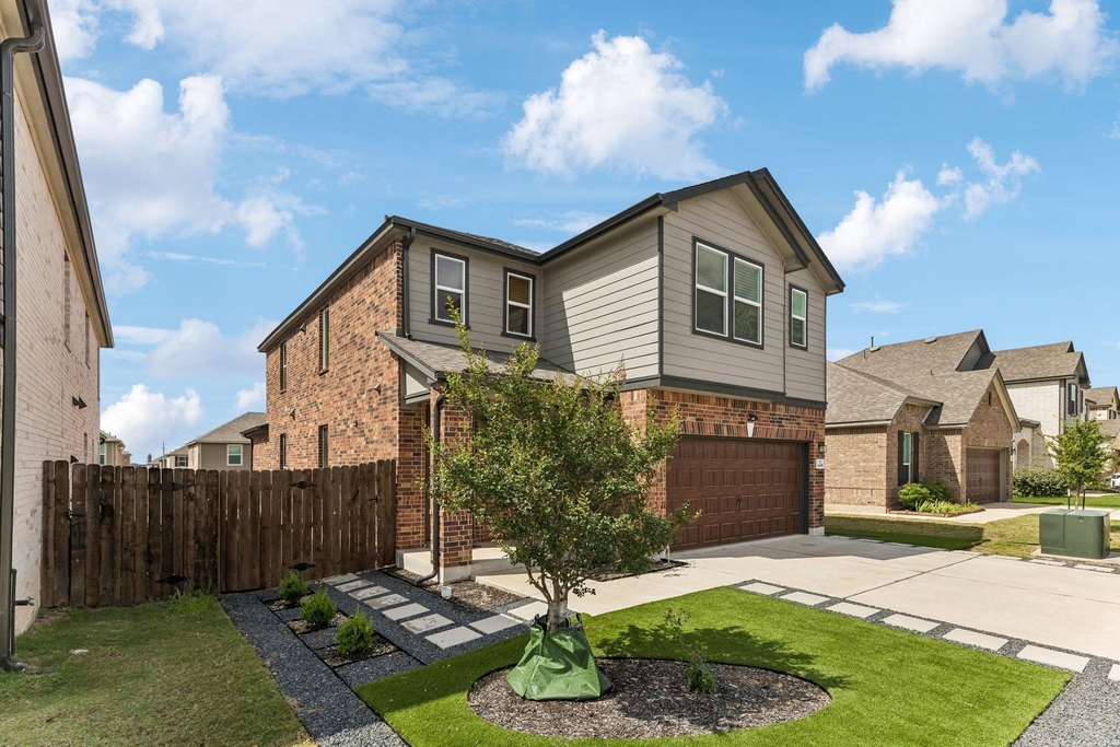 4481 Acerno St - Photo 3