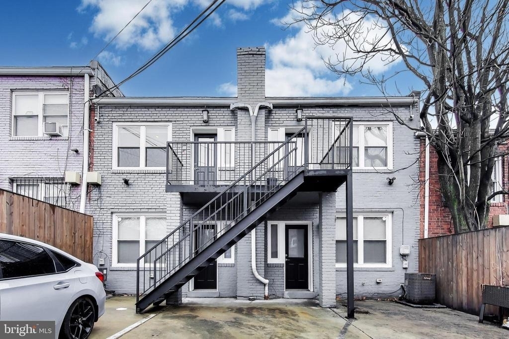 924 19th Street Ne - Photo 19