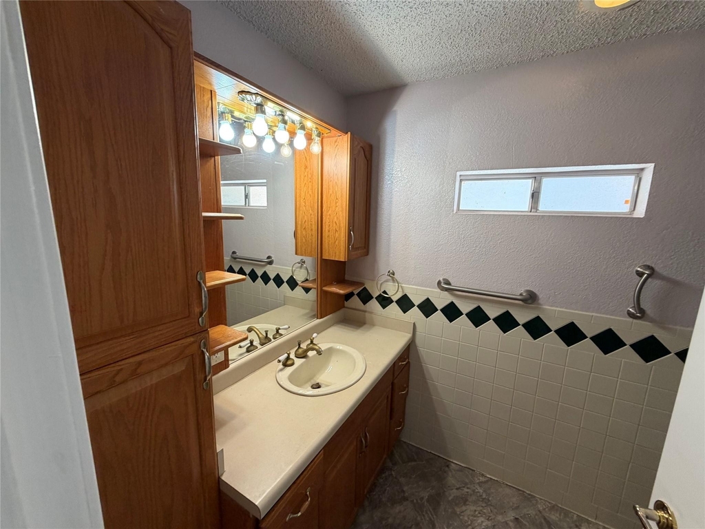 16821 Whitebrush Loop - Photo 8