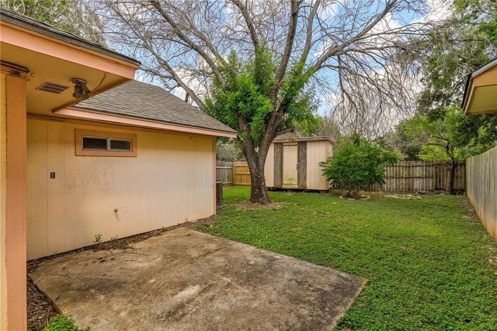 16821 Whitebrush Loop - Photo 20