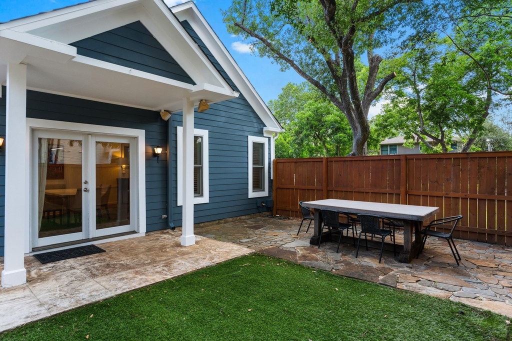 3111 Glenview Ave - Photo 38