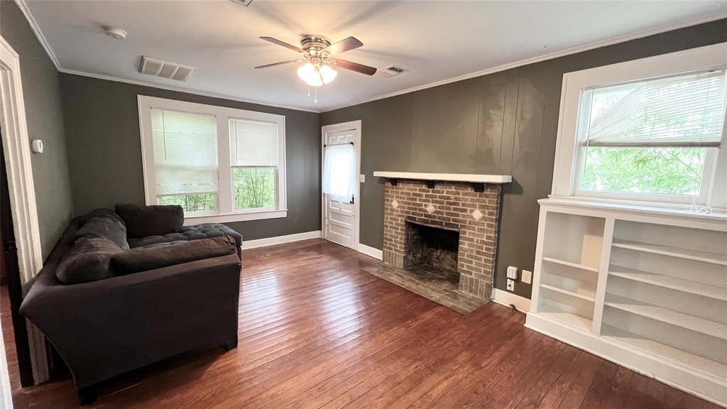 707 Upson St - Photo 0