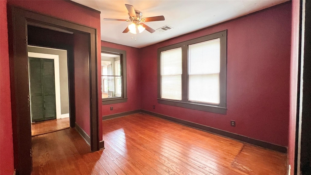 707 Upson St - Photo 5