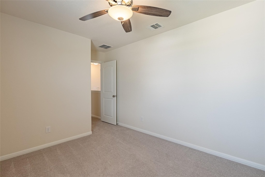 13101 Foreston Dr - Photo 14