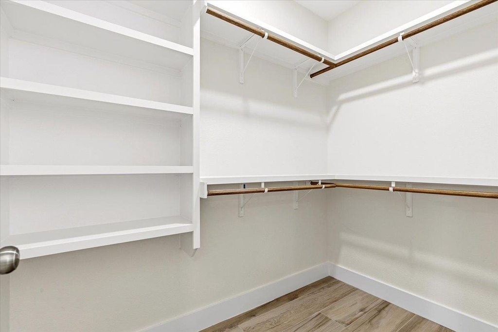 109 Clear Spring St - Photo 8