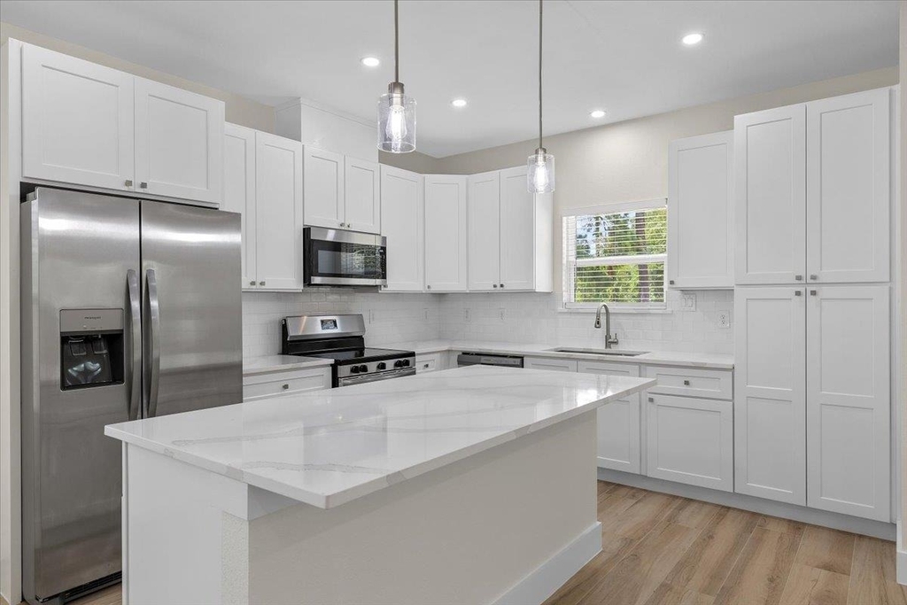 109 Clear Spring St - Photo 20