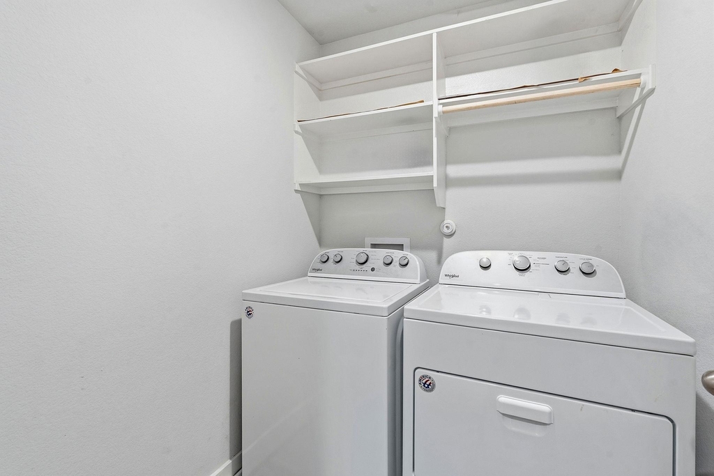 7105 Silver Star Ln - Photo 16