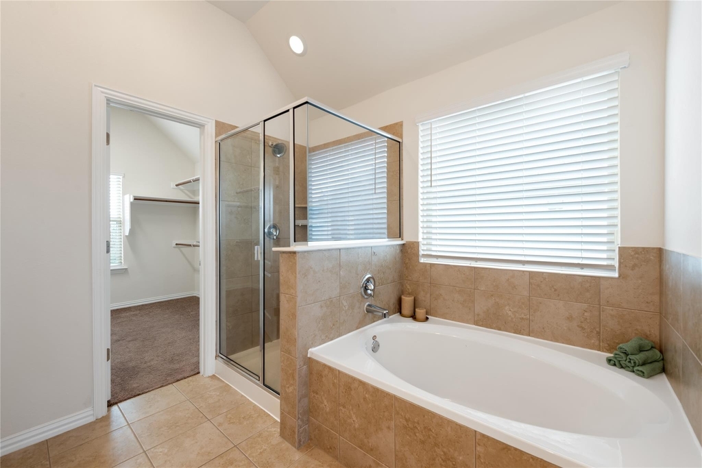 156 Banana St - Photo 20