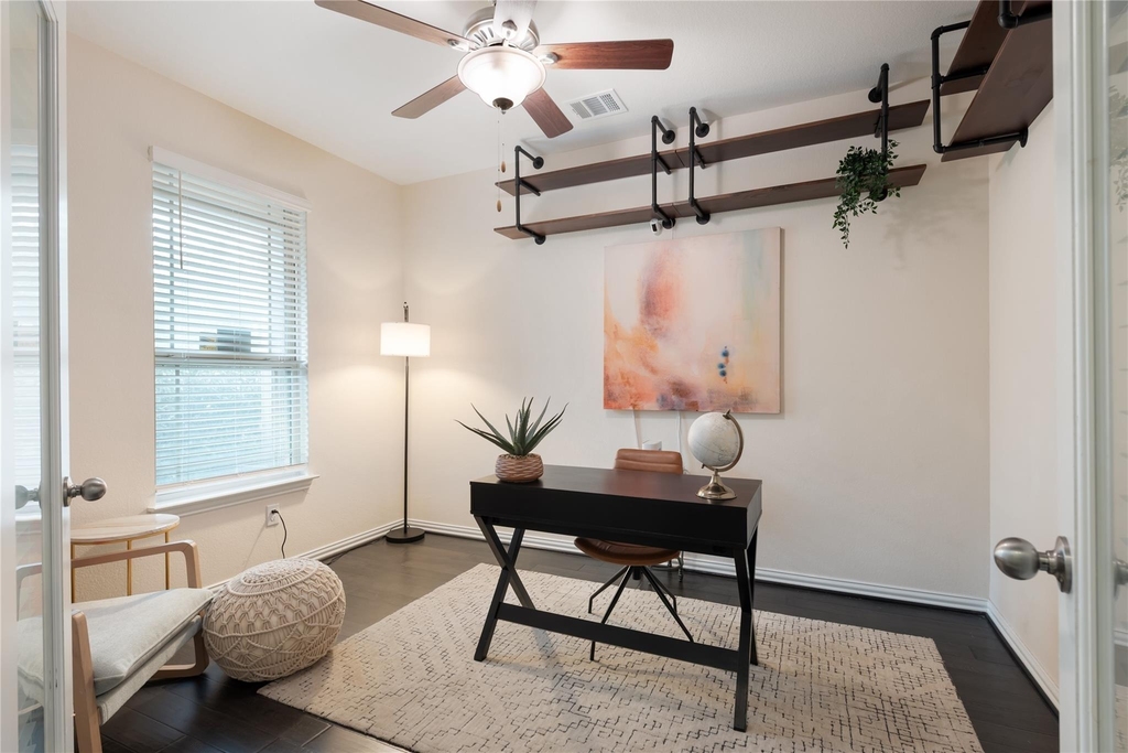 156 Banana St - Photo 7