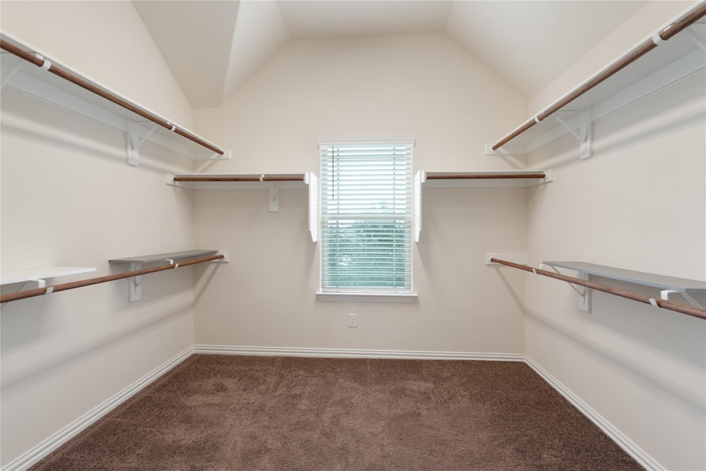 156 Banana St - Photo 21