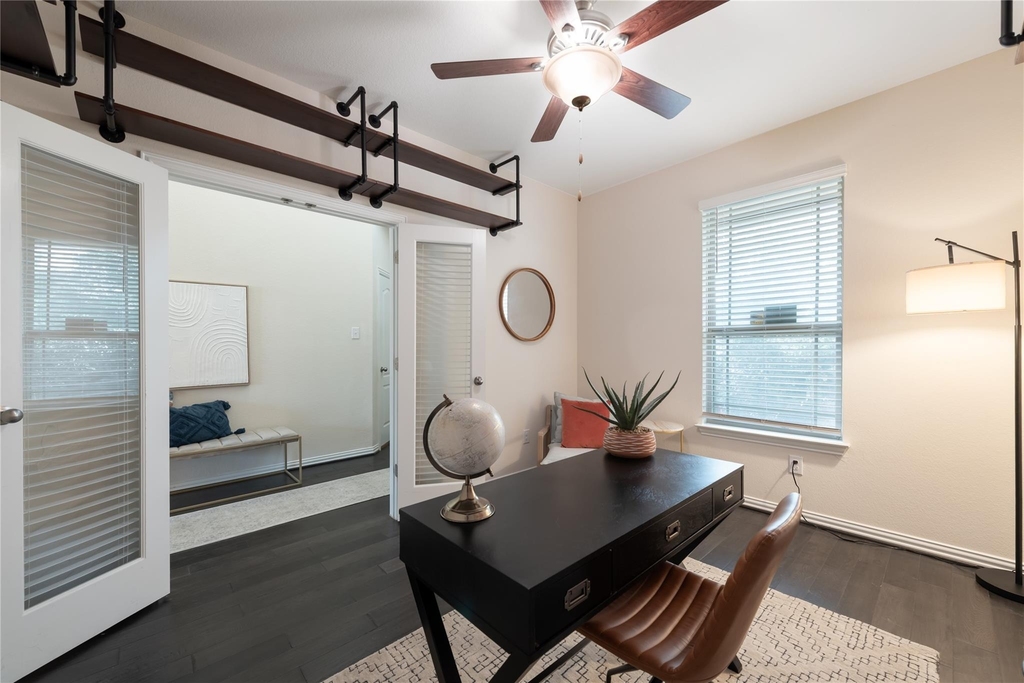 156 Banana St - Photo 8