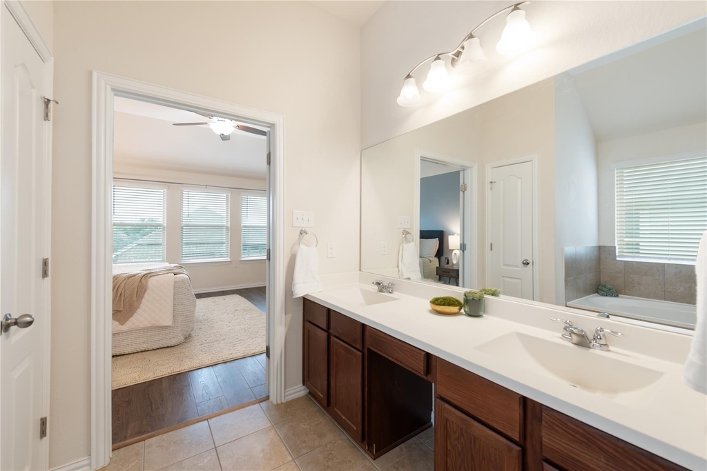 156 Banana St - Photo 18