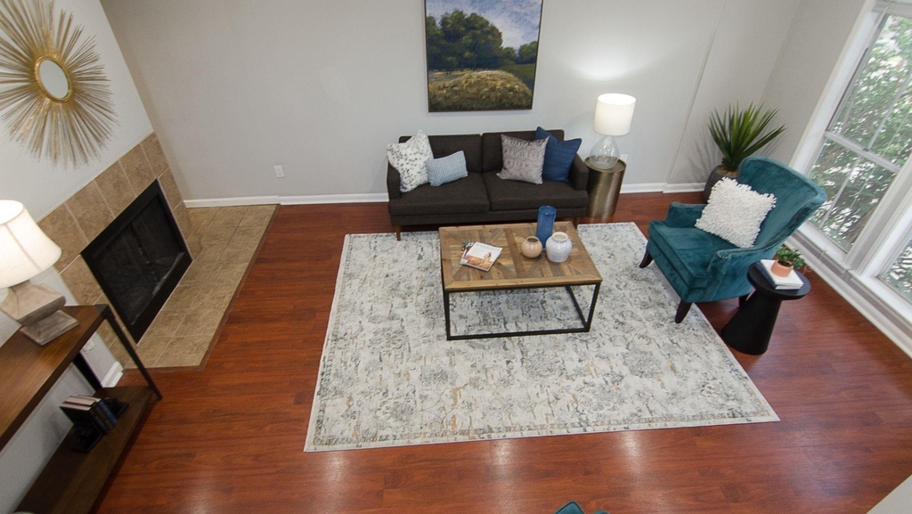 2529 Rio Grande St - Photo 2