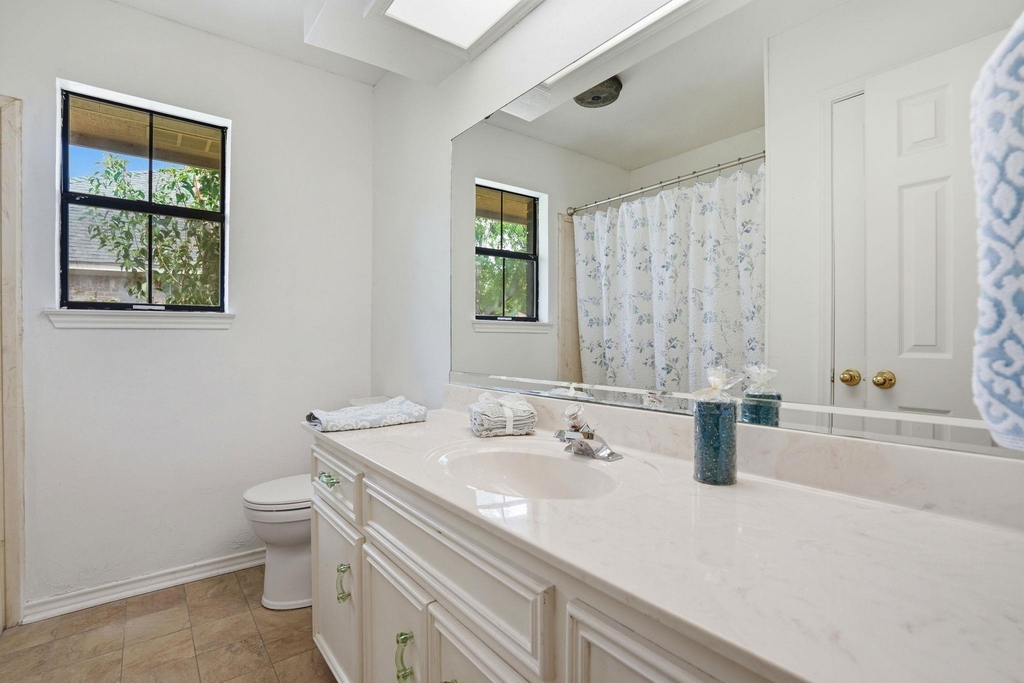 306 Woodstone Dr - Photo 31
