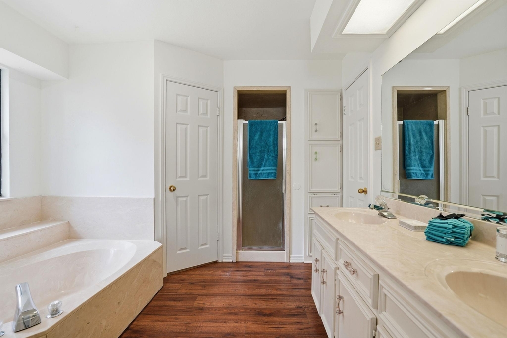 306 Woodstone Dr - Photo 34
