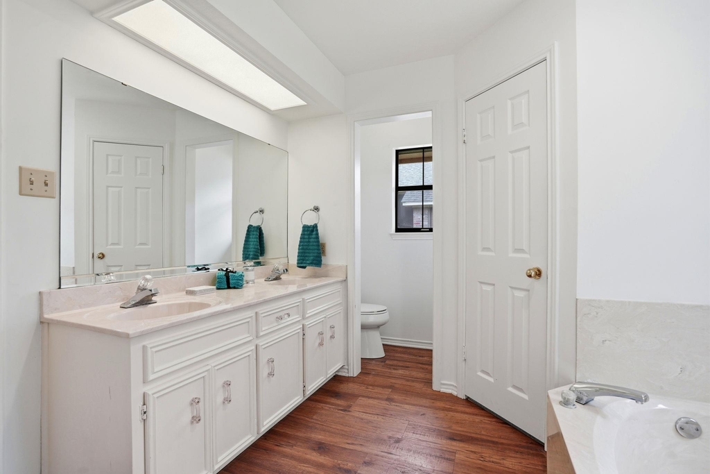 306 Woodstone Dr - Photo 33