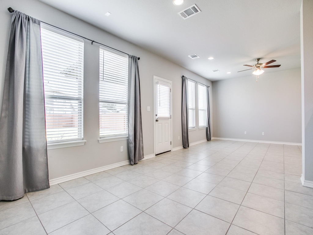508 Rearing Mare Pass - Photo 5