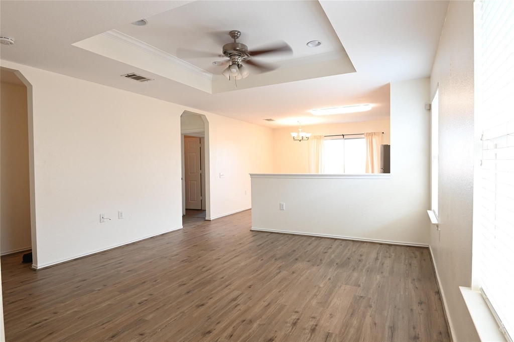 5820 Angel Dr - Photo 7