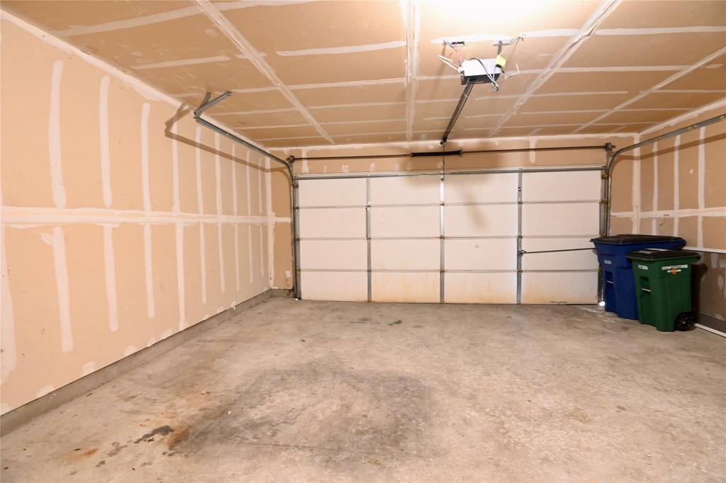 5820 Angel Dr - Photo 19