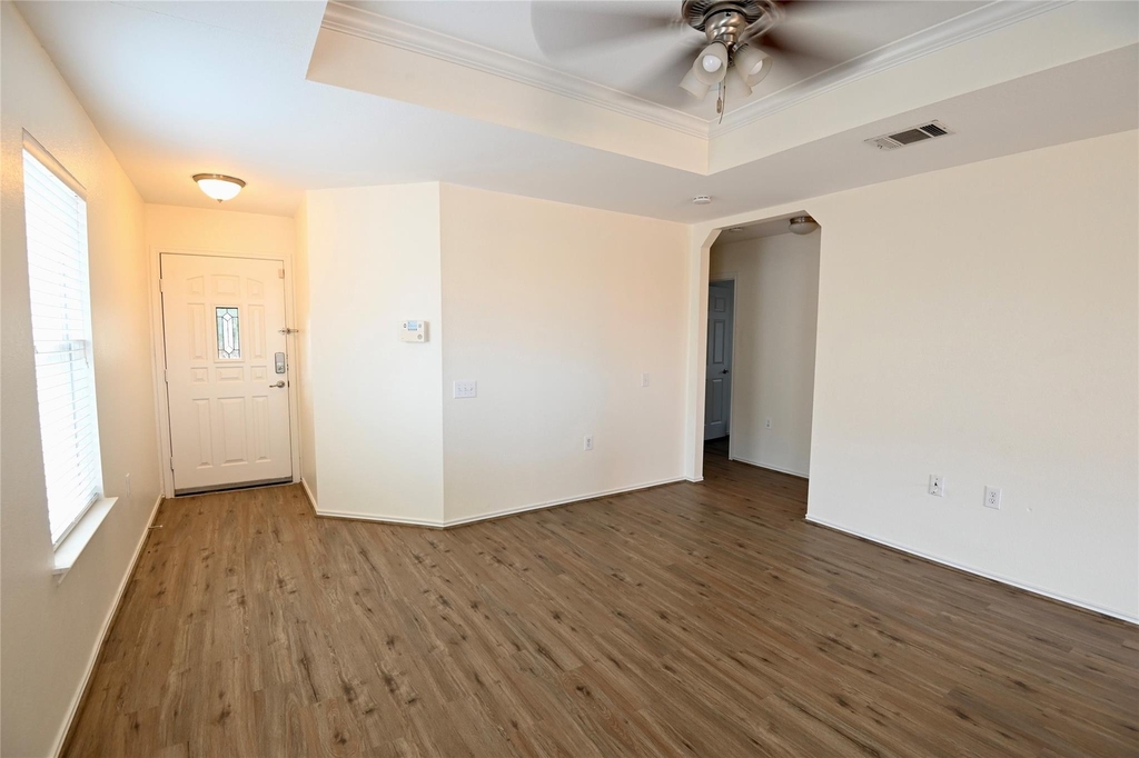 5820 Angel Dr - Photo 14
