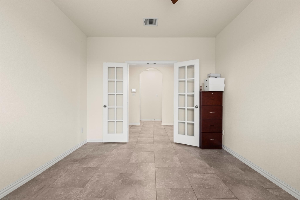 3665 Bainbridge St - Photo 23