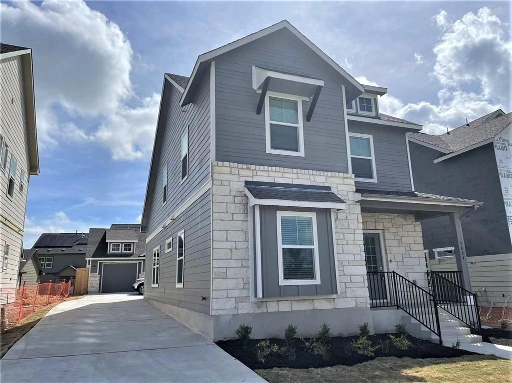 1424 Linwood St - Photo 1