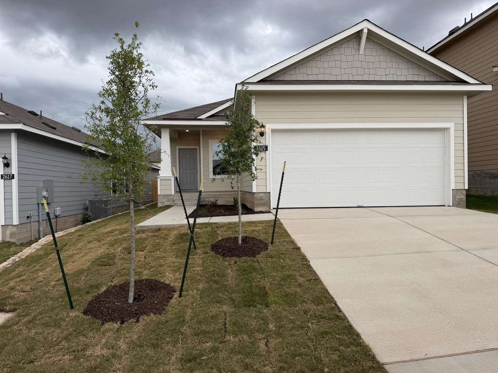 2615 Derwent Dr - Photo 0