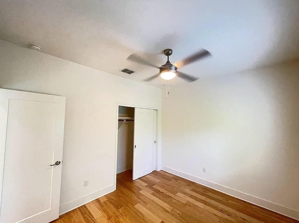 2101 Montopolis Dr - Photo 8