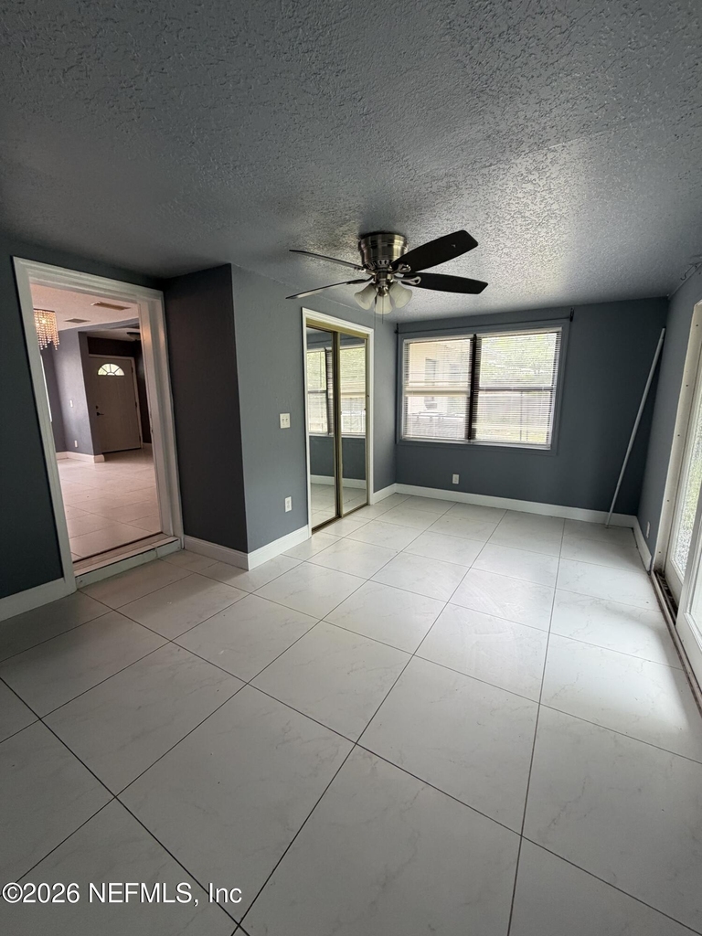 5415 Lori Drive S - Photo 14