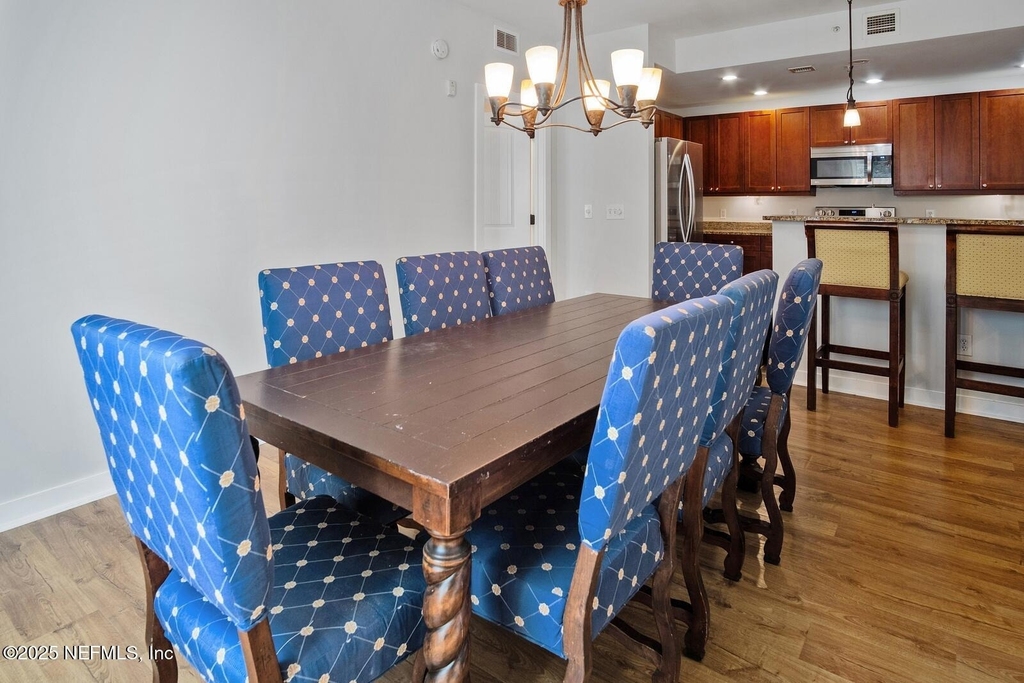 945 Registry Boulevard - Photo 7