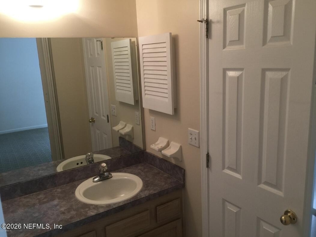 5058 Acre Estates Drive W - Photo 10