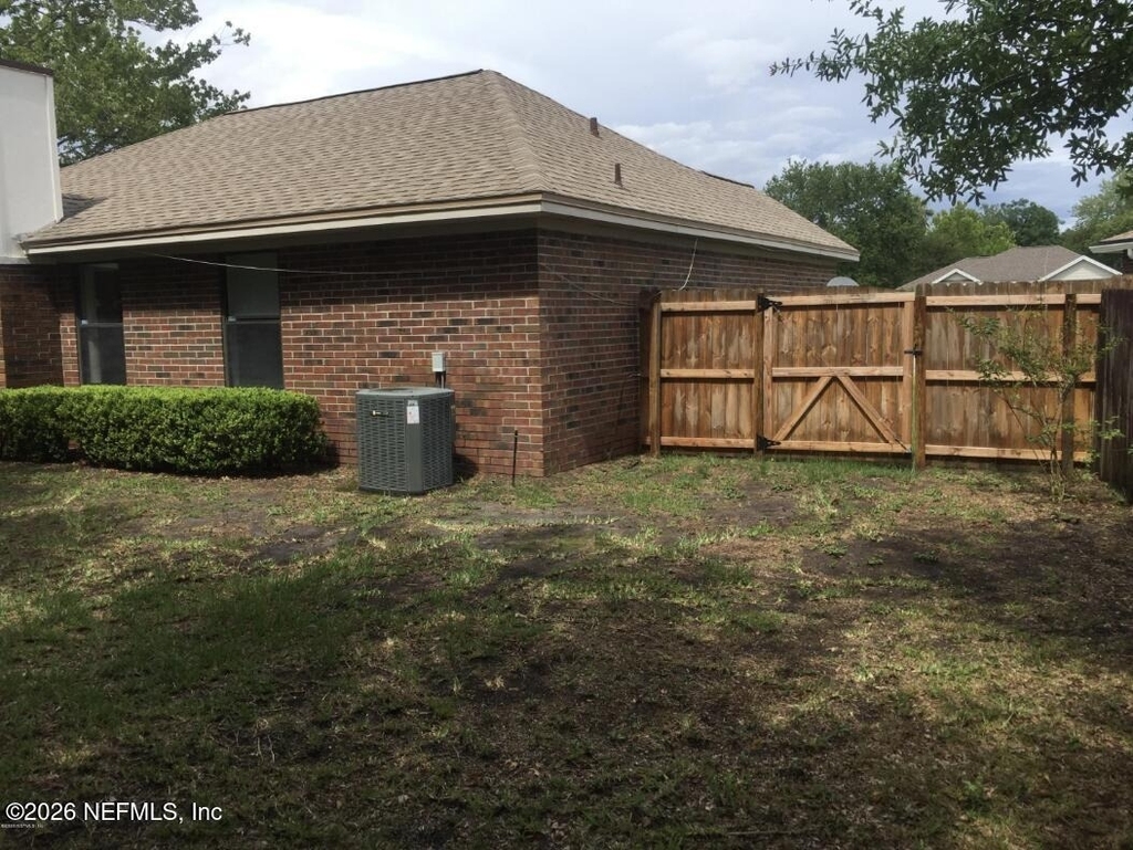 5058 Acre Estates Drive W - Photo 1