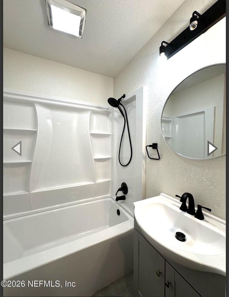 8054 Graff Lane - Photo 11
