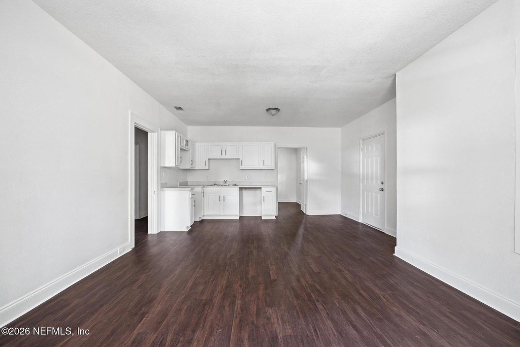 6945 Nelms Street - Photo 4