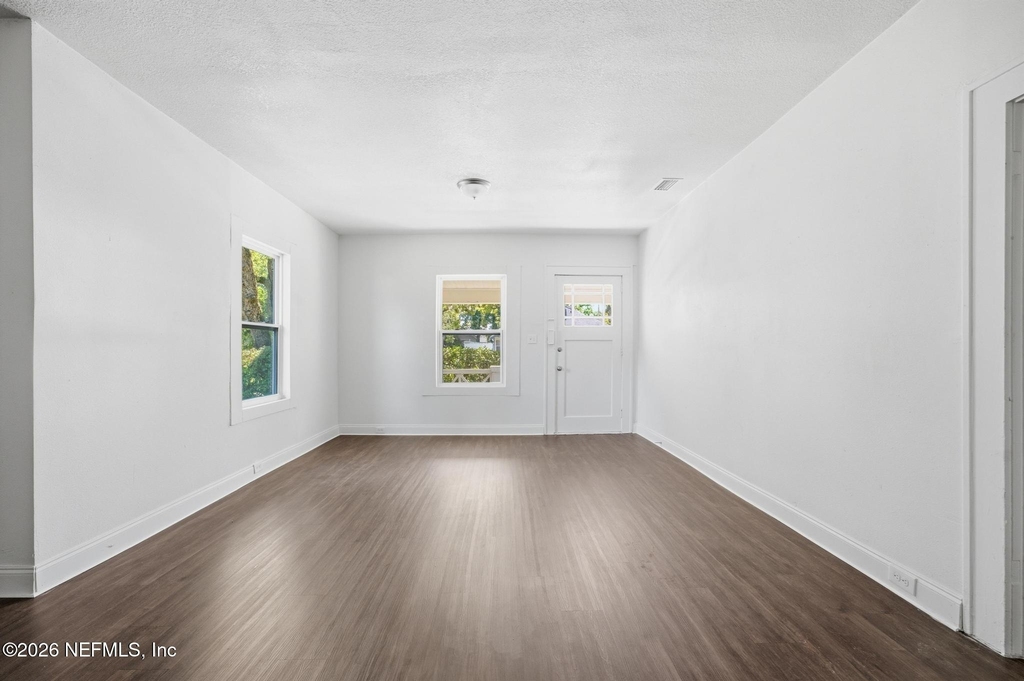 6945 Nelms Street - Photo 6