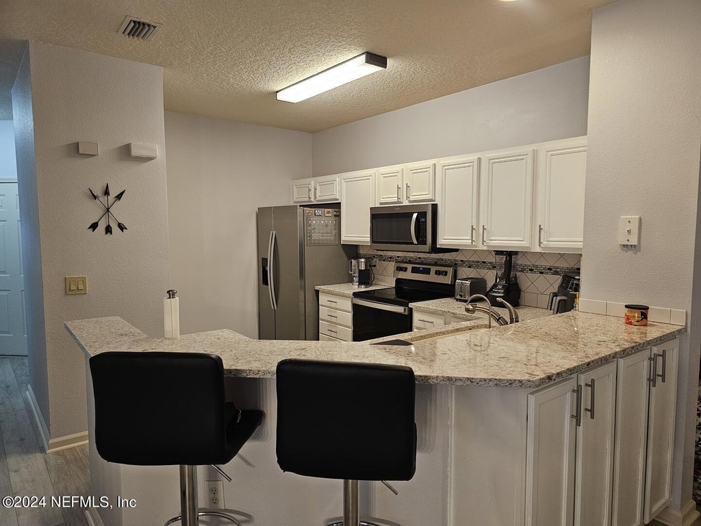 3750 Silver Bluff Boulevard - Photo 7